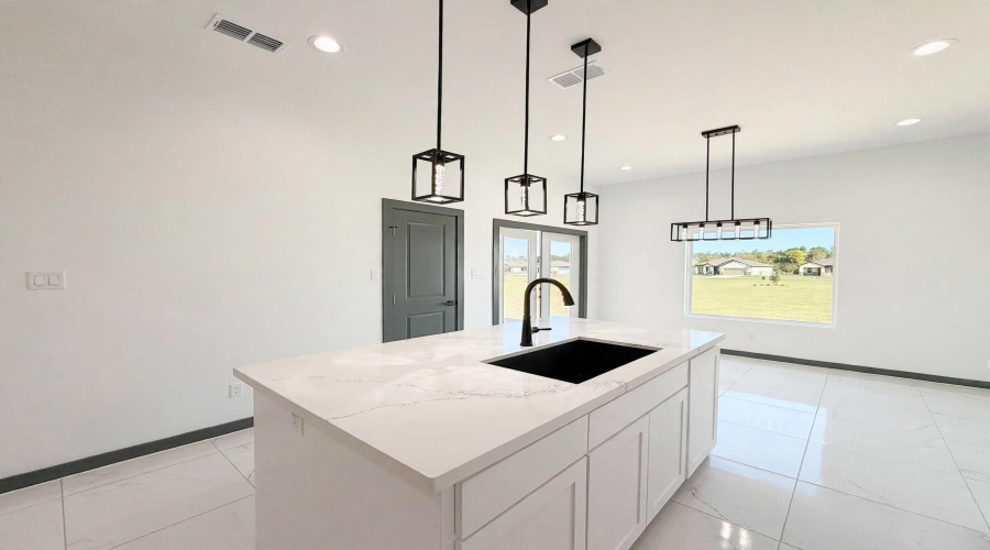 1614 Principal Ln., LAREDO, Texas 78045, 3 Bedrooms Bedrooms, 6 Rooms Rooms,2 BathroomsBathrooms,Residential,For Sale,1614 Principal Ln.,20264276