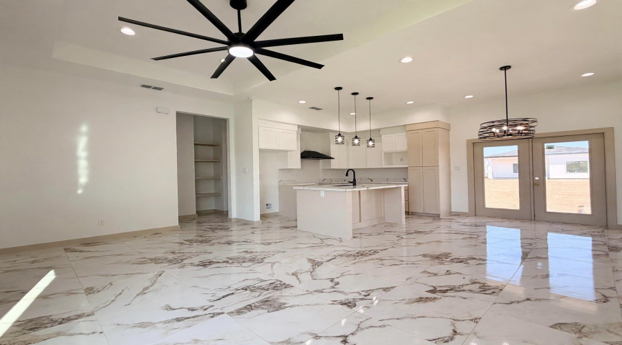 1612 Principal Ln., LAREDO, Texas 78045, 3 Bedrooms Bedrooms, 6 Rooms Rooms,2 BathroomsBathrooms,Residential,For Sale,1612 Principal Ln.,20264277
