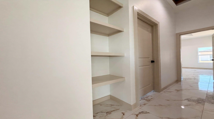 1612 Principal Ln., LAREDO, Texas 78045, 3 Bedrooms Bedrooms, 6 Rooms Rooms,2 BathroomsBathrooms,Residential,For Sale,1612 Principal Ln.,20264277