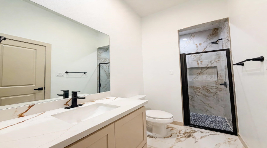 1612 Principal Ln., LAREDO, Texas 78045, 3 Bedrooms Bedrooms, 6 Rooms Rooms,2 BathroomsBathrooms,Residential,For Sale,1612 Principal Ln.,20264277