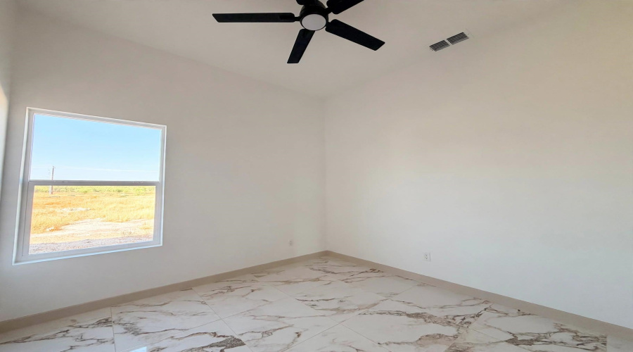 1612 Principal Ln., LAREDO, Texas 78045, 3 Bedrooms Bedrooms, 6 Rooms Rooms,2 BathroomsBathrooms,Residential,For Sale,1612 Principal Ln.,20264277