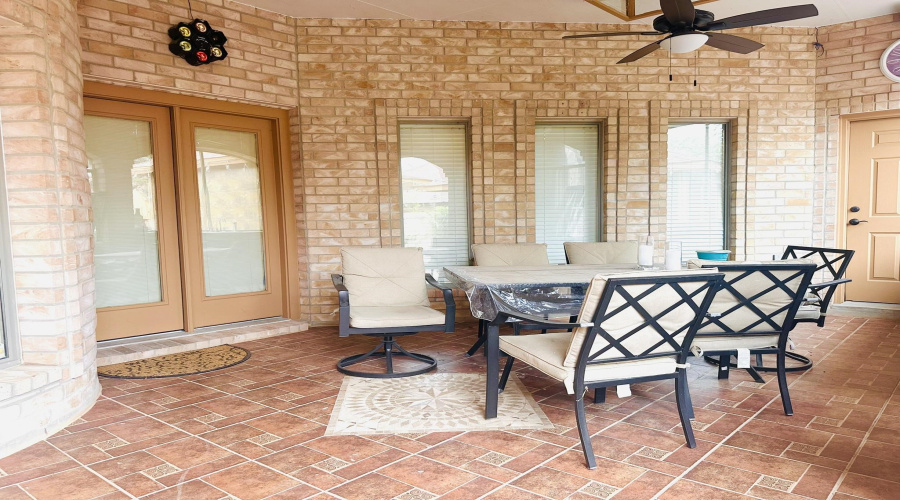 5121 Bengo Bay Rd, Laredo, Texas 78041-0000, 2 Bedrooms Bedrooms, 5 Rooms Rooms,2 BathroomsBathrooms,Residential,For Sale,5121 Bengo Bay Rd,20264278