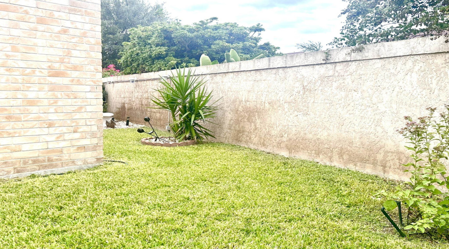 5121 Bengo Bay Rd, Laredo, Texas 78041-0000, 2 Bedrooms Bedrooms, 5 Rooms Rooms,2 BathroomsBathrooms,Residential,For Sale,5121 Bengo Bay Rd,20264278