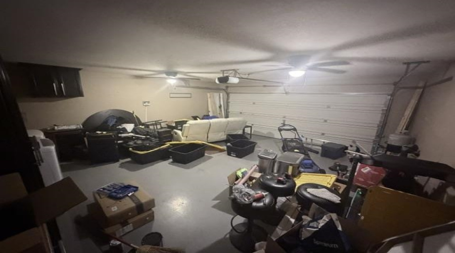 3924 Rasoul Dr, Laredo, Texas 78045, 3 Bedrooms Bedrooms, 6 Rooms Rooms,2 BathroomsBathrooms,Residential,For Sale,3924 Rasoul Dr,20264279