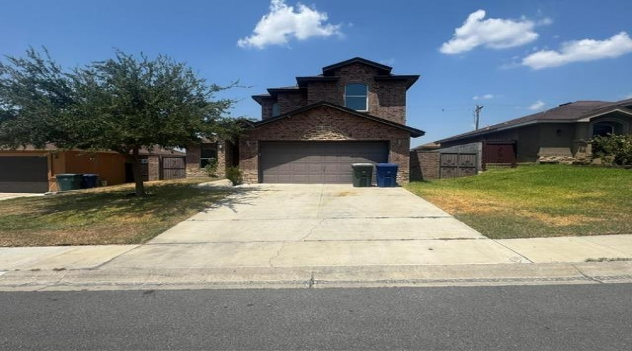 3924 Rasoul Dr, Laredo, Texas 78045, 3 Bedrooms Bedrooms, 6 Rooms Rooms,2 BathroomsBathrooms,Residential,For Sale,3924 Rasoul Dr,20264279