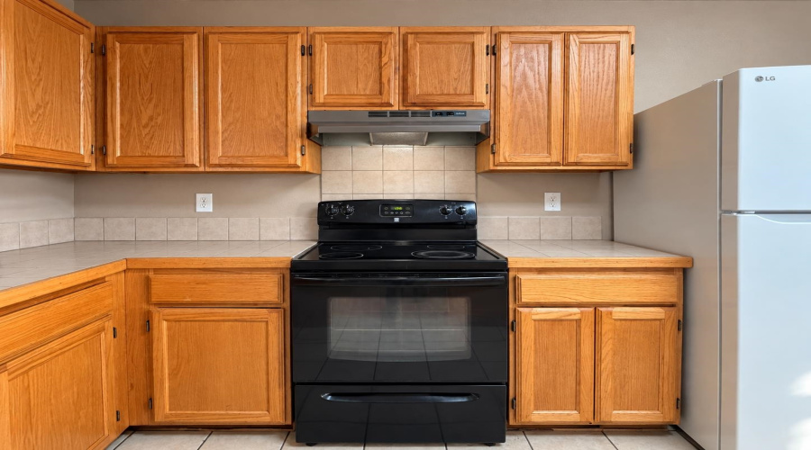 518 Gandara Dr, Laredo, Texas 78043, 3 Bedrooms Bedrooms, 5 Rooms Rooms,2 BathroomsBathrooms,Residential,For Rent,518 Gandara Dr,20264283