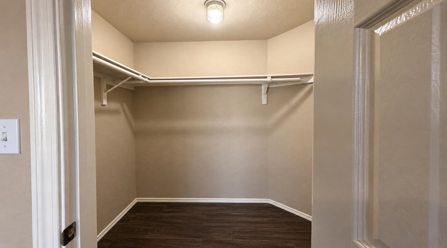 518 Gandara Dr, Laredo, Texas 78043, 3 Bedrooms Bedrooms, 5 Rooms Rooms,2 BathroomsBathrooms,Residential,For Rent,518 Gandara Dr,20264283