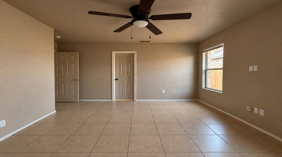 518 Gandara Dr, Laredo, Texas 78043, 3 Bedrooms Bedrooms, 5 Rooms Rooms,2 BathroomsBathrooms,Residential,For Rent,518 Gandara Dr,20264283