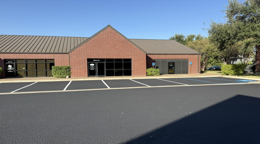 6010 McPherson Rd, Laredo, Texas 78041-0000, 1 Room Rooms,1 BathroomBathrooms,Commercial retail/office,For Rent,6010 McPherson Rd,20264290