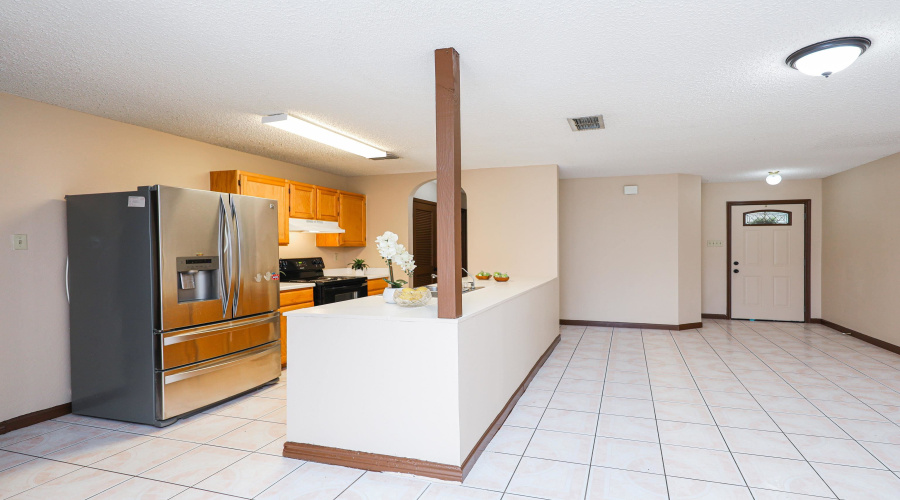 6101 Ruger Dr, Laredo, Texas 78043, 3 Bedrooms Bedrooms, 6 Rooms Rooms,3 BathroomsBathrooms,Residential,For Rent,6101 Ruger Dr,20264289