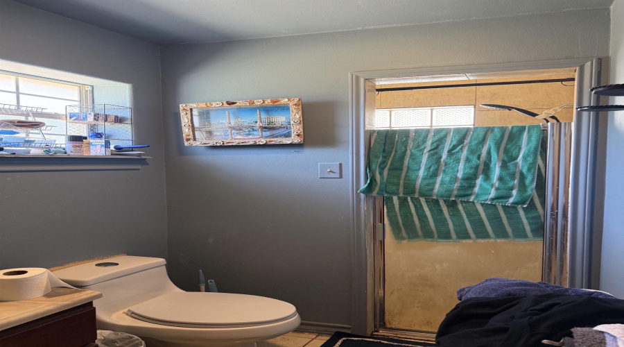 5529 Portugal Lp, Laredo, Texas 78046, 3 Bedrooms Bedrooms, 5 Rooms Rooms,2 BathroomsBathrooms,Residential,For Sale,5529 Portugal Lp,20264292