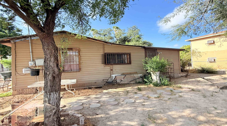 318 Main Ave, LAREDO, Texas 78040, ,Land,For Sale,318 Main Ave,20264299