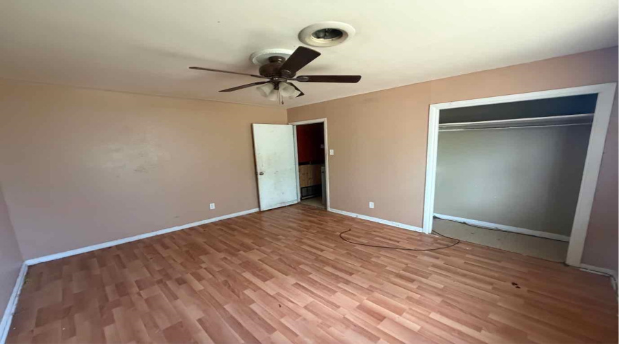 305 Parklane St., Freer, Texas 78357, 3 Bedrooms Bedrooms, 6 Rooms Rooms,2 BathroomsBathrooms,Residential,For Sale,305 Parklane St.,20264296