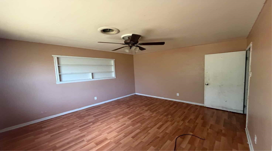 305 Parklane St., Freer, Texas 78357, 3 Bedrooms Bedrooms, 6 Rooms Rooms,2 BathroomsBathrooms,Residential,For Sale,305 Parklane St.,20264296