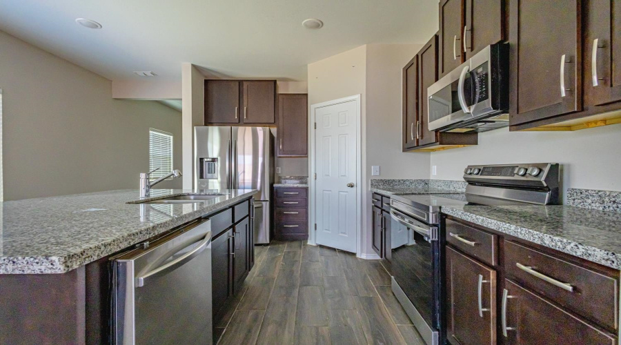 5414 St. Francis, Laredo, Texas 78046, 4 Bedrooms Bedrooms, 6 Rooms Rooms,2 BathroomsBathrooms,Residential,For Sale,5414 St. Francis,20264298