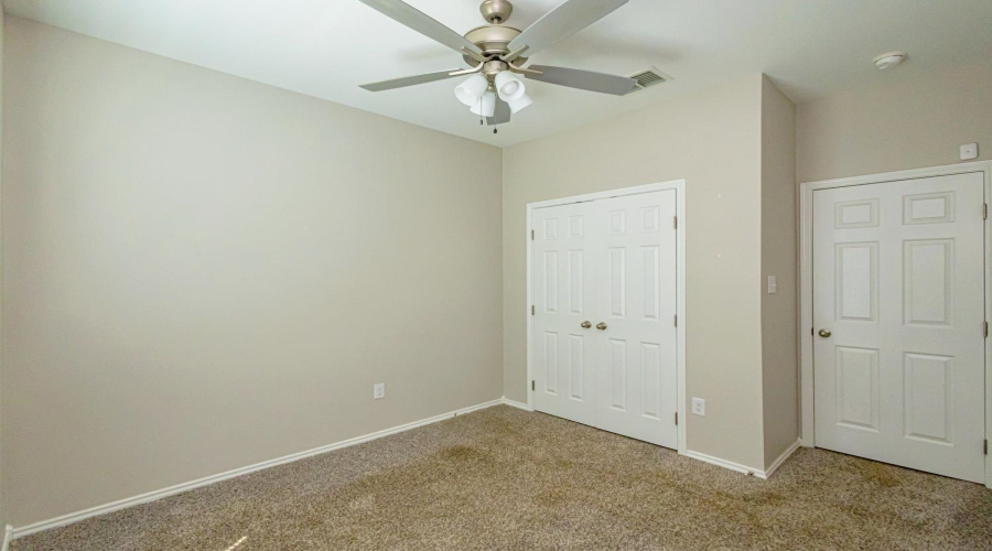 5414 St. Francis, Laredo, Texas 78046, 4 Bedrooms Bedrooms, 6 Rooms Rooms,2 BathroomsBathrooms,Residential,For Sale,5414 St. Francis,20264298
