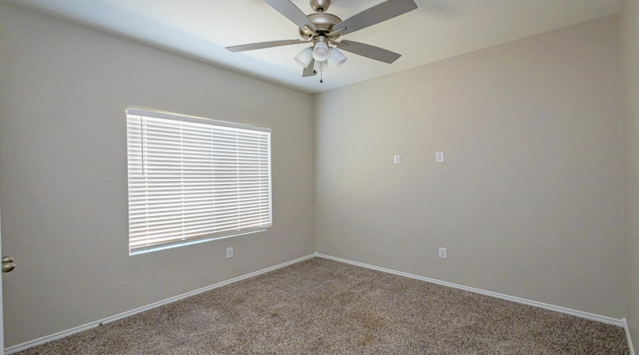 5414 St. Francis, Laredo, Texas 78046, 4 Bedrooms Bedrooms, 6 Rooms Rooms,2 BathroomsBathrooms,Residential,For Sale,5414 St. Francis,20264298