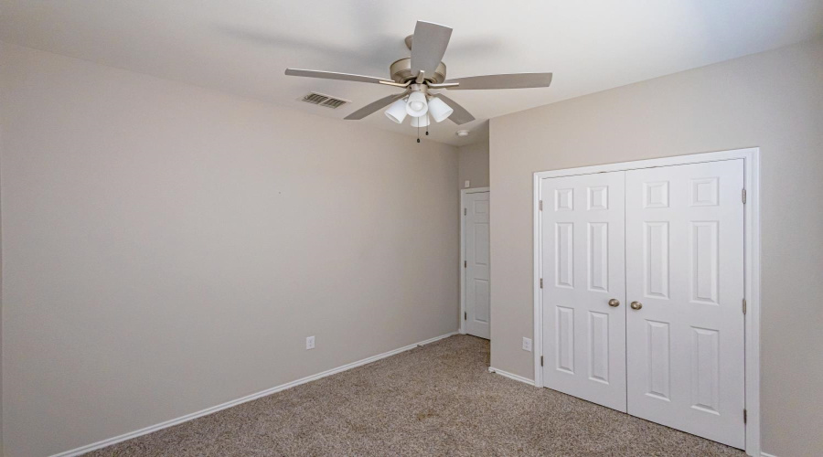 5414 St. Francis, Laredo, Texas 78046, 4 Bedrooms Bedrooms, 6 Rooms Rooms,2 BathroomsBathrooms,Residential,For Sale,5414 St. Francis,20264298