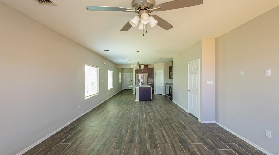 5414 St. Francis, Laredo, Texas 78046, 4 Bedrooms Bedrooms, 6 Rooms Rooms,2 BathroomsBathrooms,Residential,For Sale,5414 St. Francis,20264298
