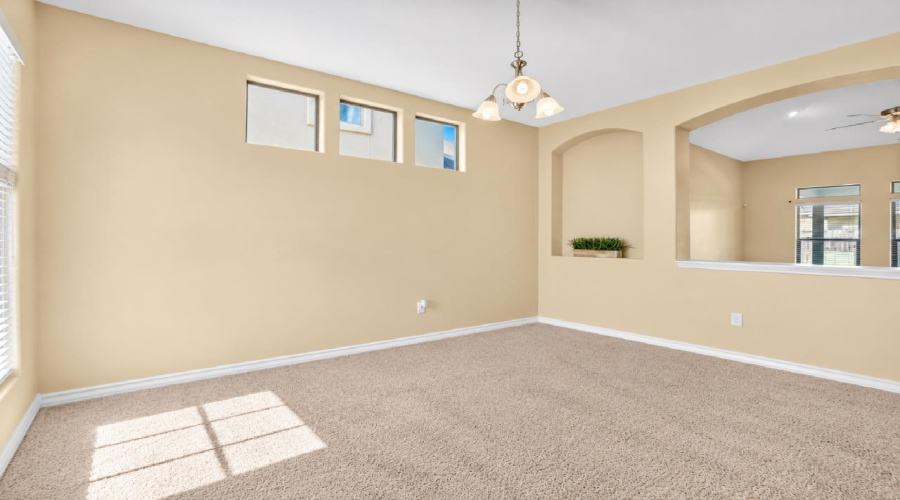 108 Majestic Palm Dr., LAREDO, Texas 78045, 4 Bedrooms Bedrooms, 9 Rooms Rooms,3 BathroomsBathrooms,Residential,For Sale,108 Majestic Palm Dr.,20264301