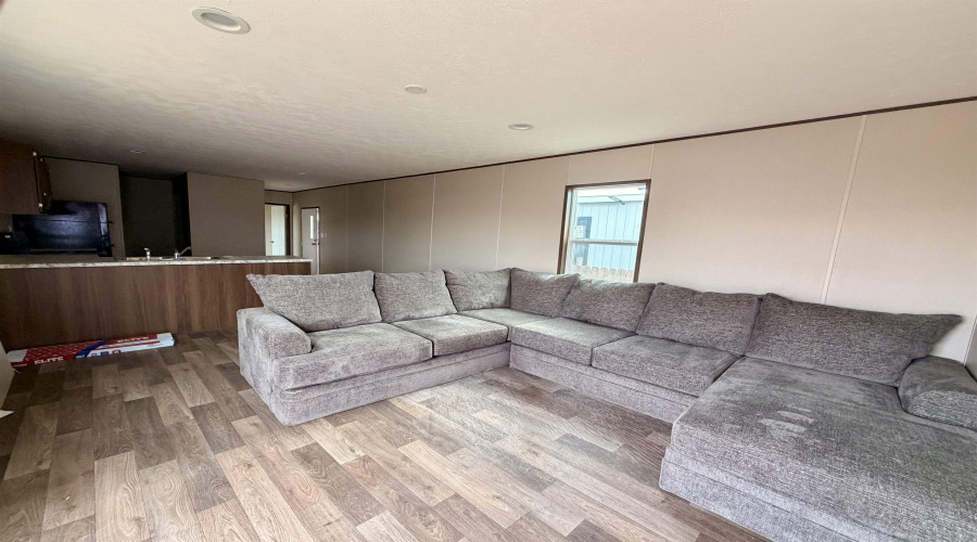 720 BIGLEAF DR., Laredo, Texas 78041, 3 Bedrooms Bedrooms, 5 Rooms Rooms,2 BathroomsBathrooms,Residential,For Rent,720 BIGLEAF DR.,20264304