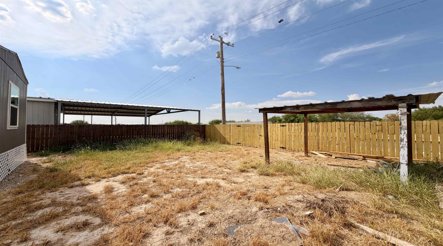 720 BIGLEAF DR., Laredo, Texas 78041, 3 Bedrooms Bedrooms, 5 Rooms Rooms,2 BathroomsBathrooms,Residential,For Rent,720 BIGLEAF DR.,20264304