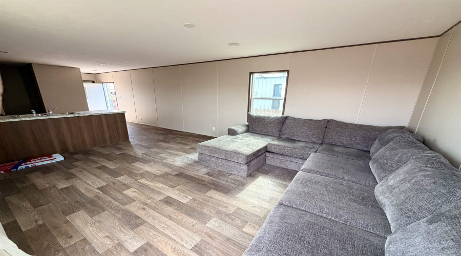 720 BIGLEAF DR., Laredo, Texas 78041, 3 Bedrooms Bedrooms, 5 Rooms Rooms,2 BathroomsBathrooms,Residential,For Rent,720 BIGLEAF DR.,20264304