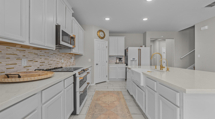 1425 Sambar Lp, Laredo, Texas 78045, 5 Bedrooms Bedrooms, 5 Rooms Rooms,2 BathroomsBathrooms,Residential,For Sale,1425 Sambar Lp,20264305