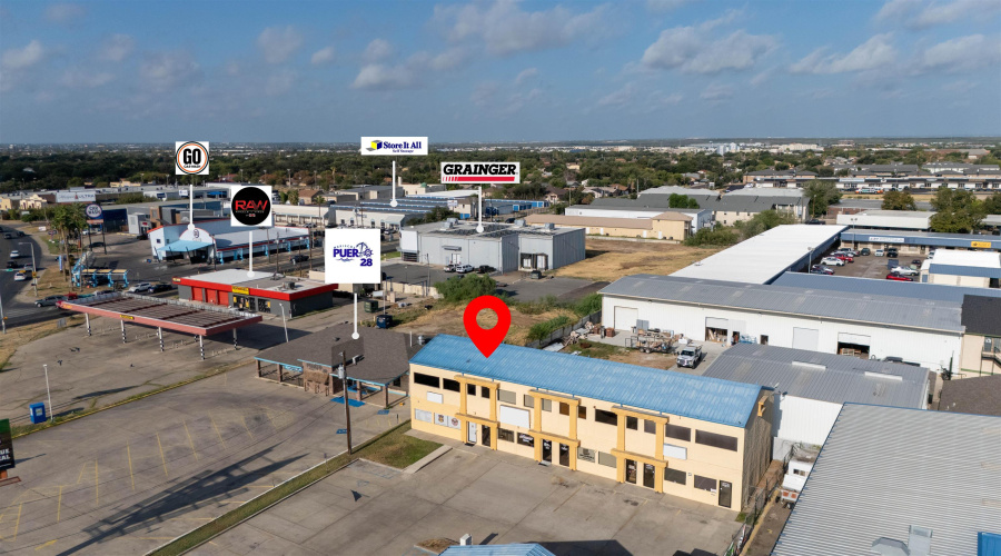 5918 McPherson Rd, Laredo, Texas 78041, 1 Room Rooms,1 BathroomBathrooms,Commercial retail/office,For Sale,5918 McPherson Rd,20264312
