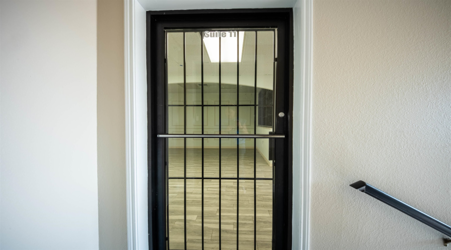 5918 McPherson Rd, Laredo, Texas 78041, 1 Room Rooms,1 BathroomBathrooms,Commercial retail/office,For Sale,5918 McPherson Rd,20264312