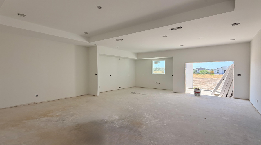 1605 Secretaria Ln., LAREDO, Texas 78046, 3 Bedrooms Bedrooms, 6 Rooms Rooms,2 BathroomsBathrooms,Residential,For Sale,1605 Secretaria Ln.,20264309