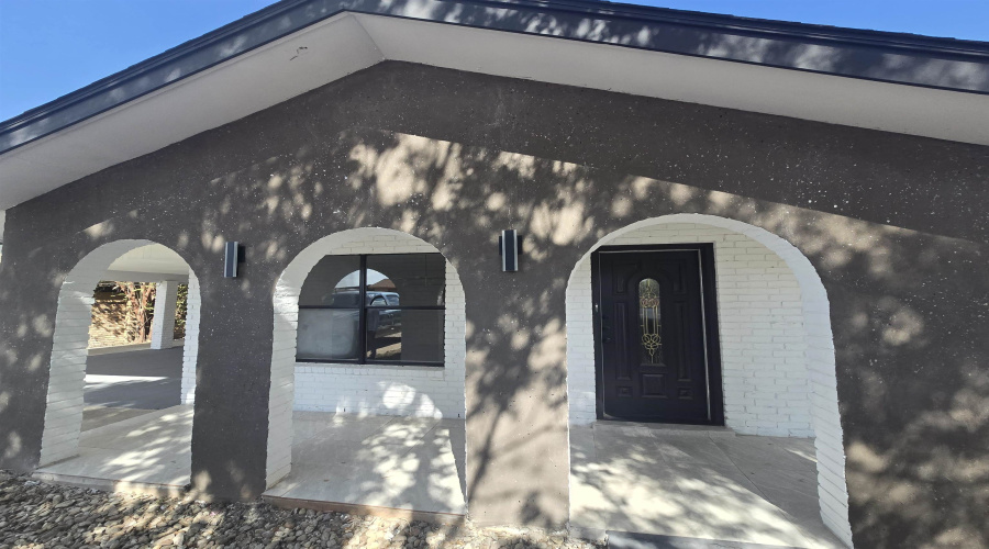 222 Century Blvd, Laredo, Texas 78046-8517, 4 Bedrooms Bedrooms, 7 Rooms Rooms,2 BathroomsBathrooms,Residential,For Sale,222 Century Blvd,20264310