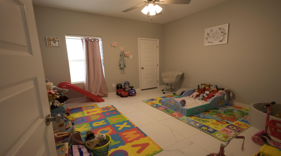 5427 Granja Dr., Laredo, Texas 78046, 3 Bedrooms Bedrooms, 7 Rooms Rooms,2 BathroomsBathrooms,Residential,For Rent,5427 Granja Dr.,20264311