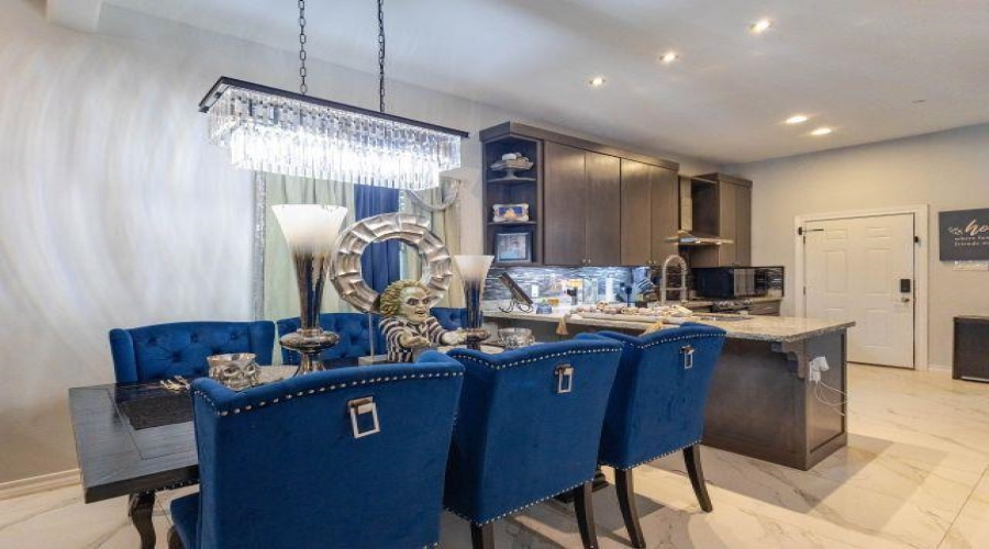 1621 Bilbao Dr., Laredo, Texas 78046, 3 Bedrooms Bedrooms, 5 Rooms Rooms,2 BathroomsBathrooms,Residential,For Sale,1621 Bilbao Dr.,20264315