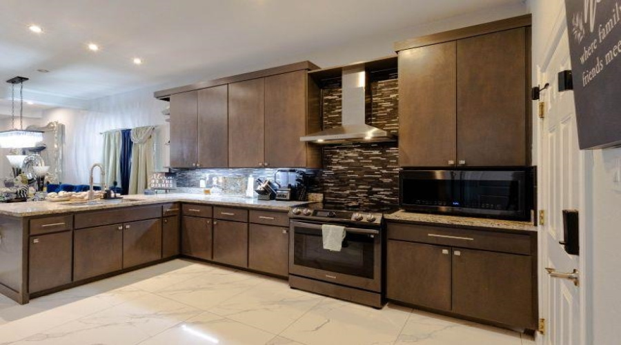 1621 Bilbao Dr., Laredo, Texas 78046, 3 Bedrooms Bedrooms, 5 Rooms Rooms,2 BathroomsBathrooms,Residential,For Sale,1621 Bilbao Dr.,20264315