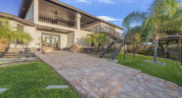 107 Otanes Ave, Laredo, Texas 78046-46, ,Multi-family,For Sale,107 Otanes Ave,20264318 107 Otanes Ave, Laredo, Texas 78046-46, ,Multi-family,For Sale,107 Otanes Ave,20264318
