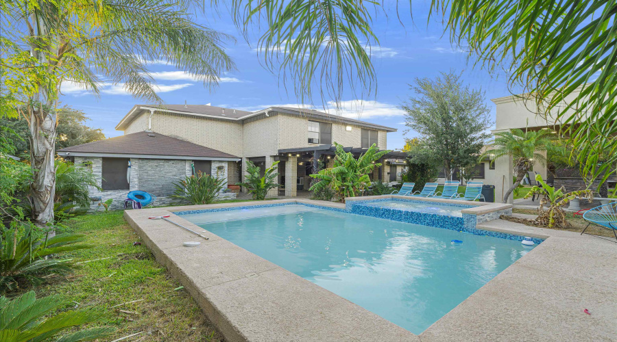 107 Otanes Ave, Laredo, Texas 78046-46, ,Multi-family,For Sale,107 Otanes Ave,20264318