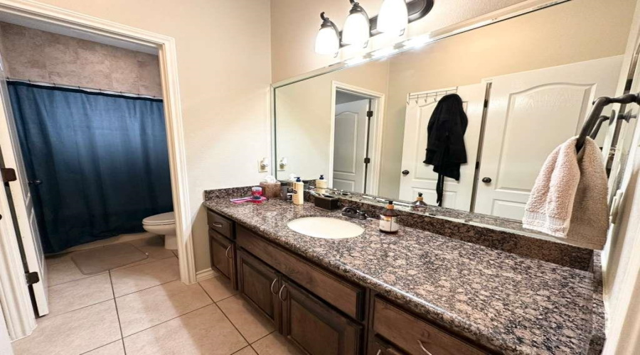 3918 Aidin St, LAREDO, Texas 78045, 3 Bedrooms Bedrooms, 6 Rooms Rooms,2 BathroomsBathrooms,Residential,For Sale,3918 Aidin St,20262143