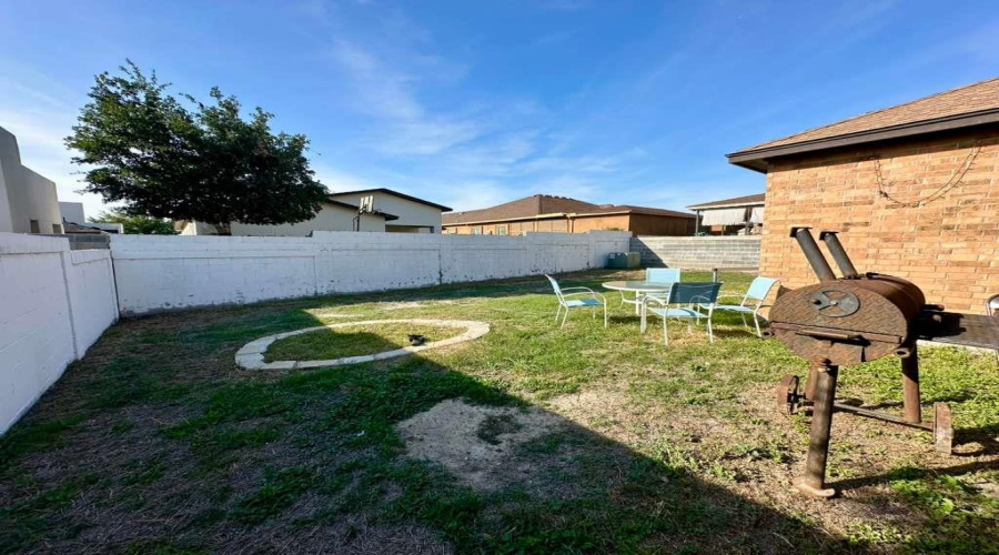3918 Aidin St, LAREDO, Texas 78045, 3 Bedrooms Bedrooms, 6 Rooms Rooms,2 BathroomsBathrooms,Residential,For Sale,3918 Aidin St,20262143