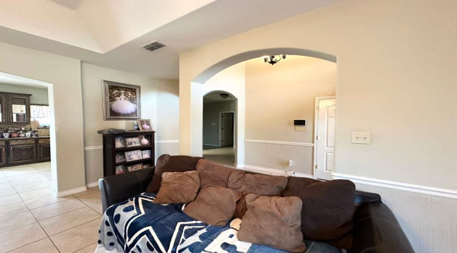 3918 Aidin St, LAREDO, Texas 78045, 3 Bedrooms Bedrooms, 6 Rooms Rooms,2 BathroomsBathrooms,Residential,For Sale,3918 Aidin St,20262143