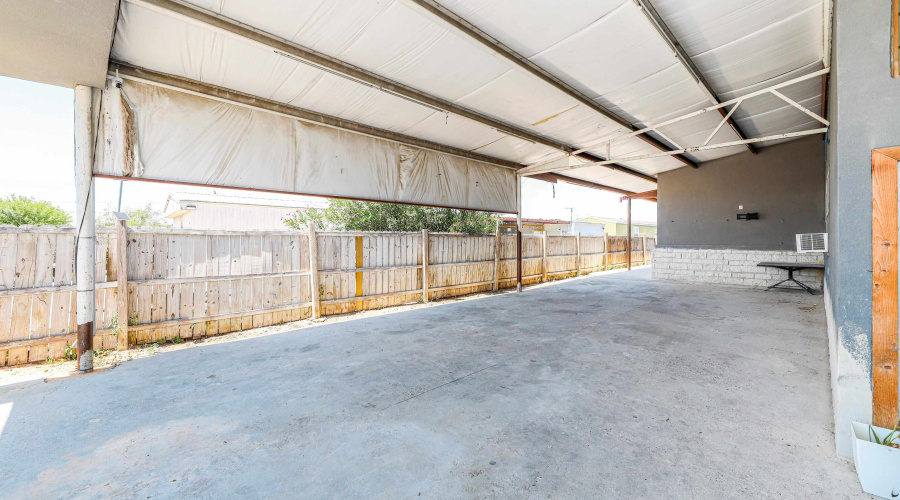 104 Palo De Rosa Loop, Laredo, Texas 78043, 3 Bedrooms Bedrooms, 5 Rooms Rooms,2 BathroomsBathrooms,Residential,For Rent,104 Palo De Rosa Loop,20264320