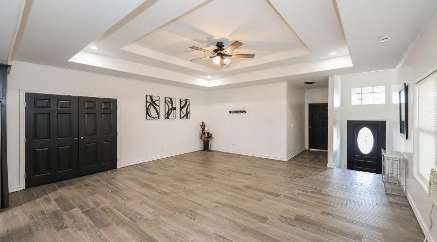 104 Palo De Rosa Loop, Laredo, Texas 78043, 3 Bedrooms Bedrooms, 5 Rooms Rooms,2 BathroomsBathrooms,Residential,For Rent,104 Palo De Rosa Loop,20264320