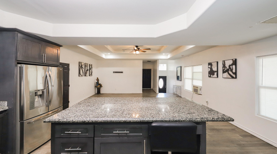 104 Palo De Rosa Loop, Laredo, Texas 78043, 3 Bedrooms Bedrooms, 5 Rooms Rooms,2 BathroomsBathrooms,Residential,For Rent,104 Palo De Rosa Loop,20264320
