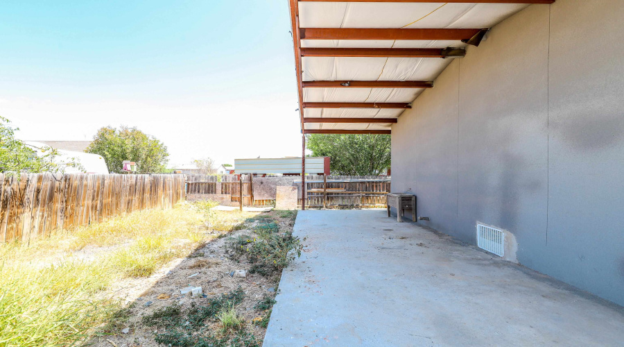 104 Palo De Rosa Loop, Laredo, Texas 78043, 3 Bedrooms Bedrooms, 5 Rooms Rooms,2 BathroomsBathrooms,Residential,For Rent,104 Palo De Rosa Loop,20264320
