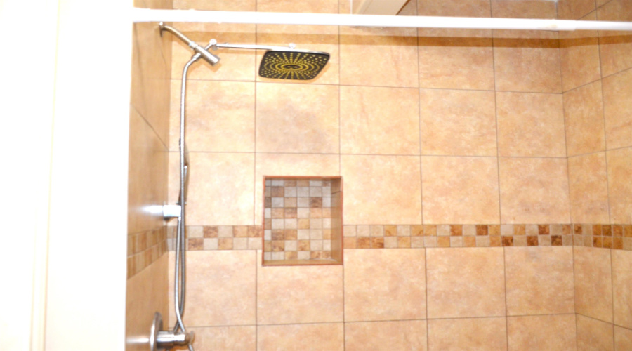 2004 Piedra China St, Laredo, Texas 78045, 3 Bedrooms Bedrooms, 6 Rooms Rooms,1 BathroomBathrooms,Residential,For Sale,2004 Piedra China St,20264321