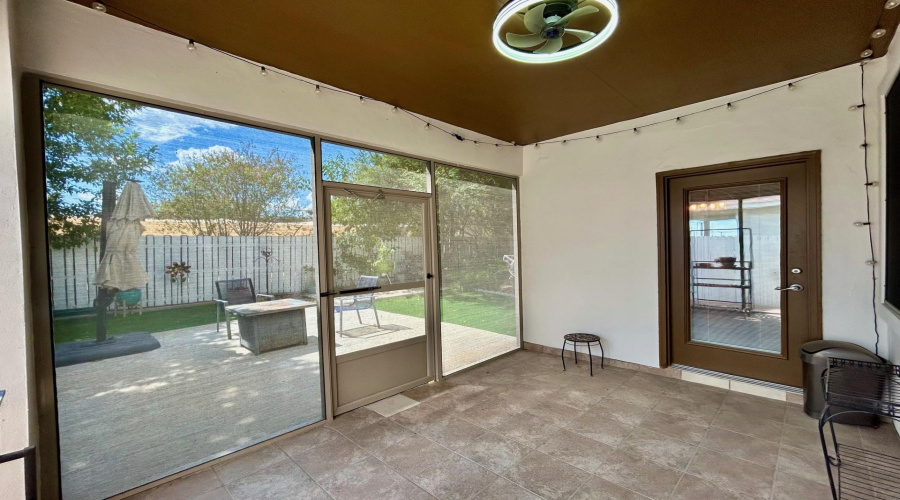 9813 Sandhill Dr, LAREDO, Texas 78045, 3 Bedrooms Bedrooms, 7 Rooms Rooms,2 BathroomsBathrooms,Residential,For Rent,9813 Sandhill Dr,20264322