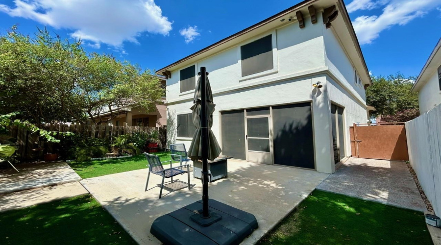 9813 Sandhill Dr, LAREDO, Texas 78045, 3 Bedrooms Bedrooms, 7 Rooms Rooms,2 BathroomsBathrooms,Residential,For Rent,9813 Sandhill Dr,20264322