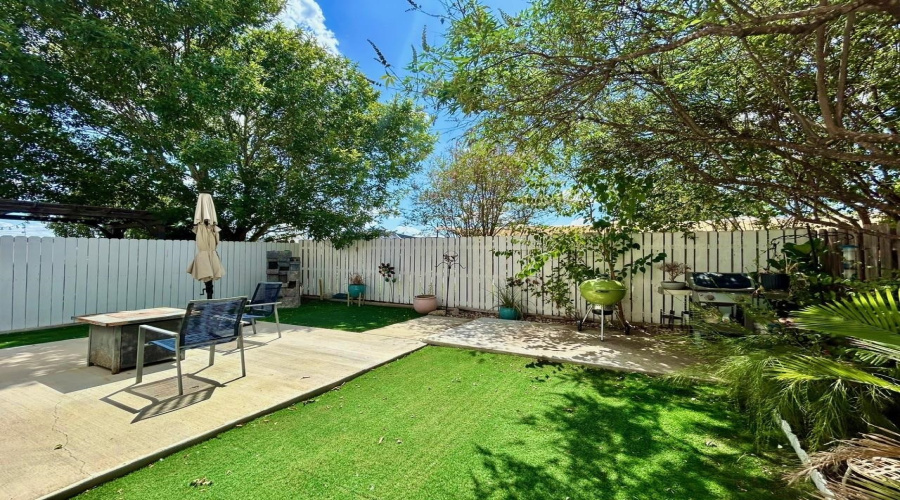 9813 Sandhill Dr, LAREDO, Texas 78045, 3 Bedrooms Bedrooms, 7 Rooms Rooms,2 BathroomsBathrooms,Residential,For Rent,9813 Sandhill Dr,20264322