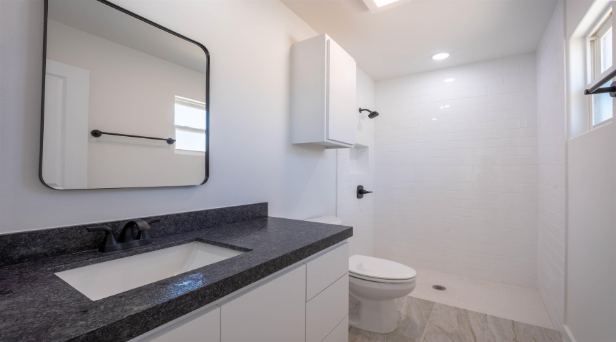 1634 Secretaria Ln., Laredo, Texas 78041, 3 Bedrooms Bedrooms, 5 Rooms Rooms,2 BathroomsBathrooms,Residential,For Sale,1634 Secretaria Ln.,20264324
