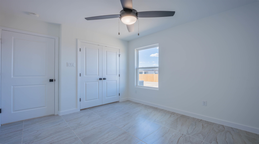 1634 Secretaria Ln., Laredo, Texas 78041, 3 Bedrooms Bedrooms, 5 Rooms Rooms,2 BathroomsBathrooms,Residential,For Sale,1634 Secretaria Ln.,20264324